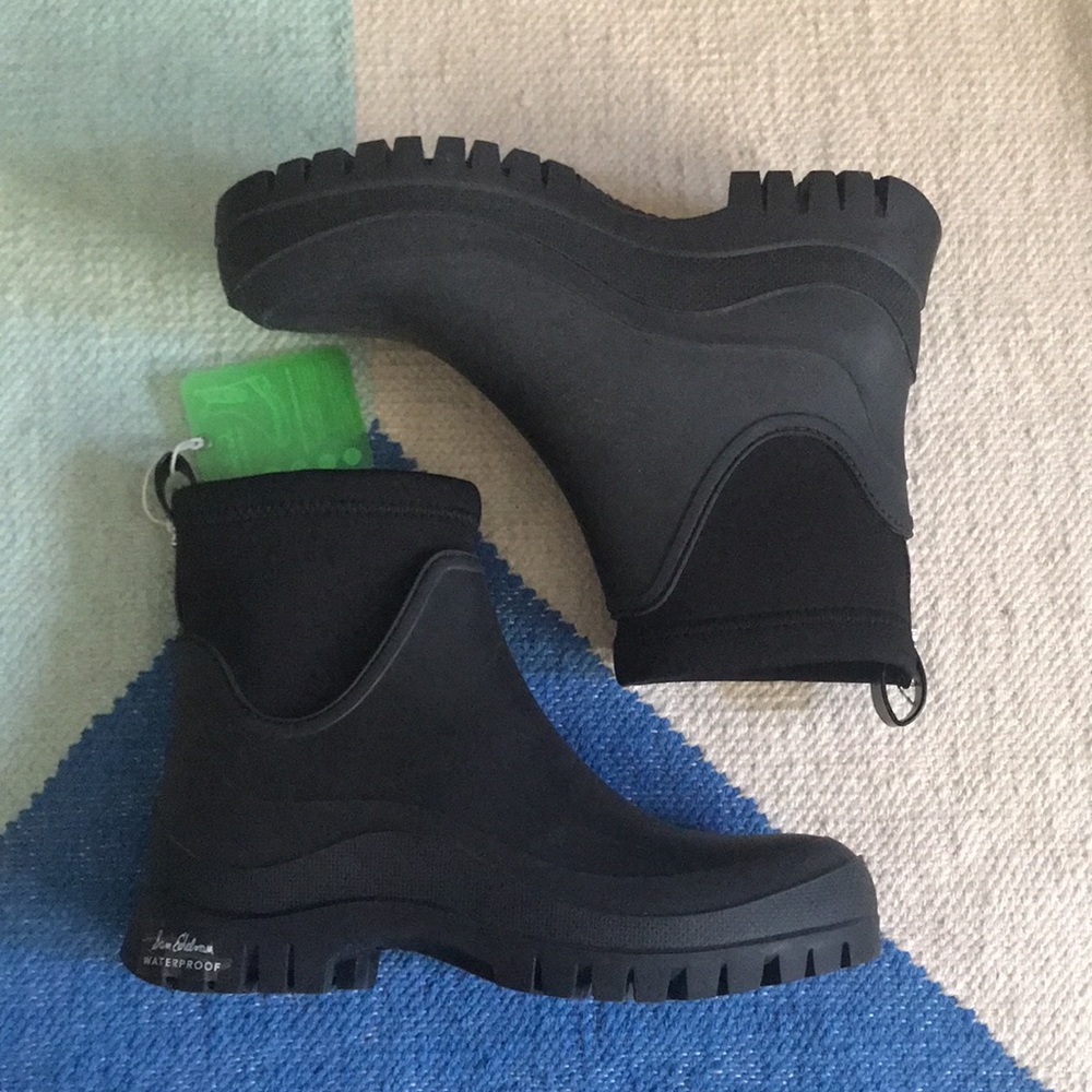 NWT Sam Edelman Louisa Waterproof Rain Boot